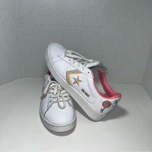 Converse All Star Lola Bunny Converse Pro Leather womens Size 7 Shoes 172481C